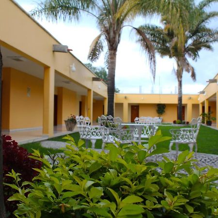 Hotel Real De Cortes Los Reyes  Eksteriør bilde