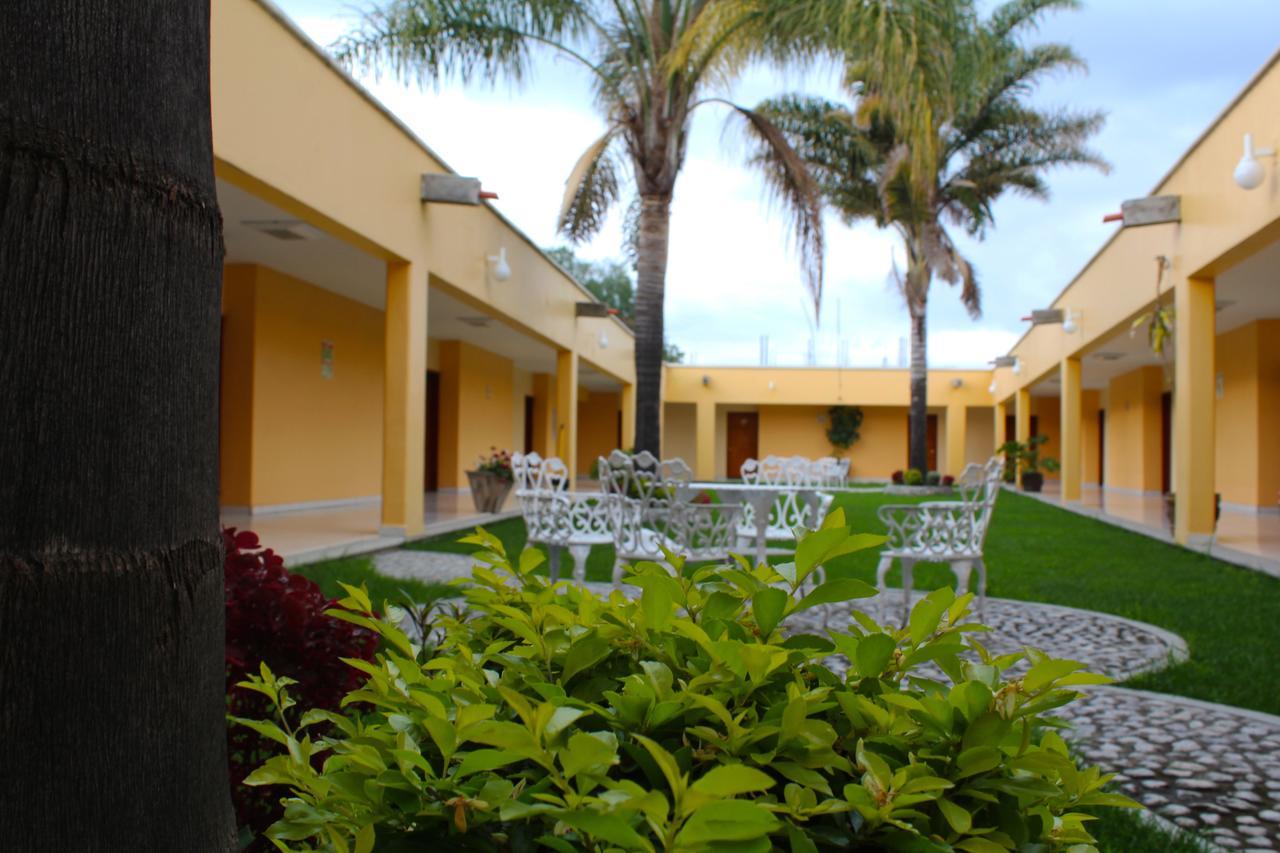 Hotel Real De Cortes Los Reyes  Eksteriør bilde