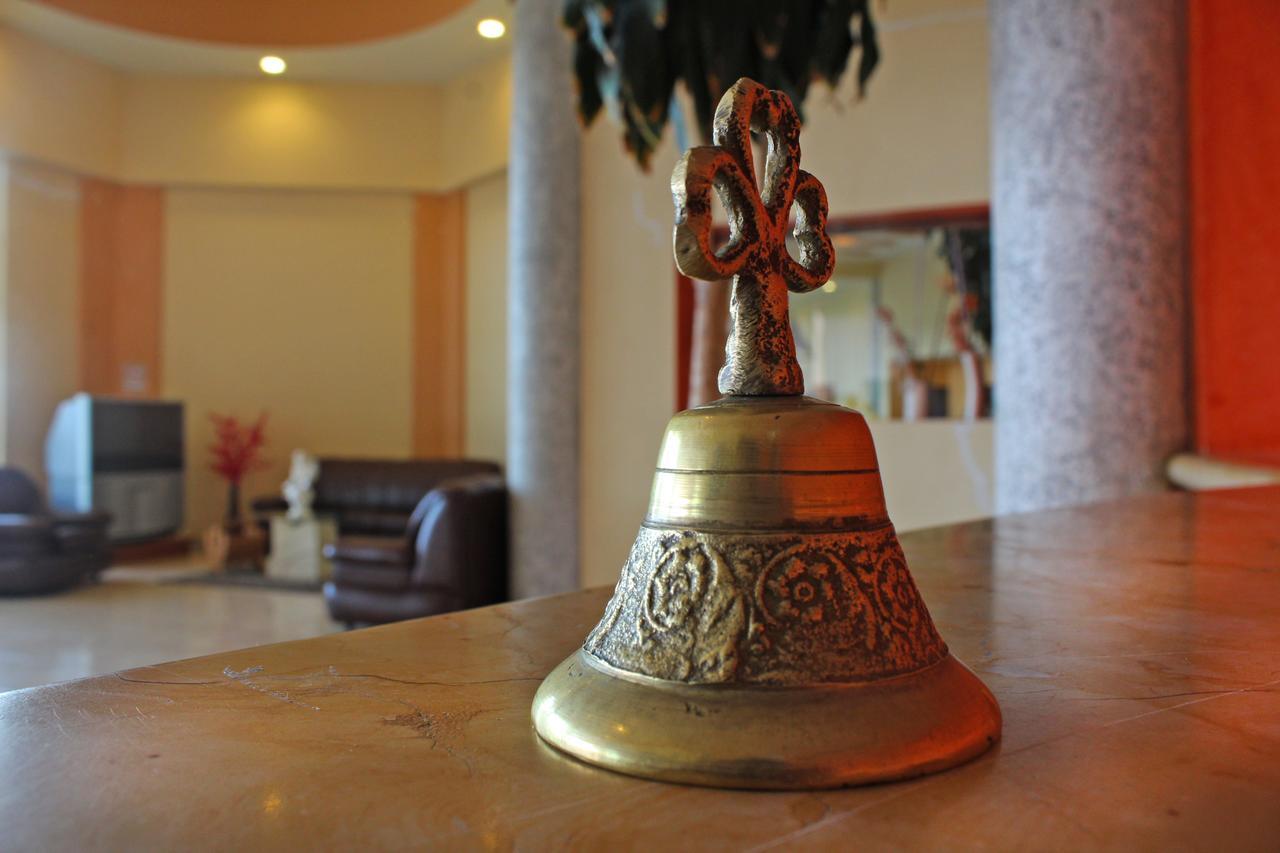 Hotel Real De Cortes Los Reyes  Eksteriør bilde