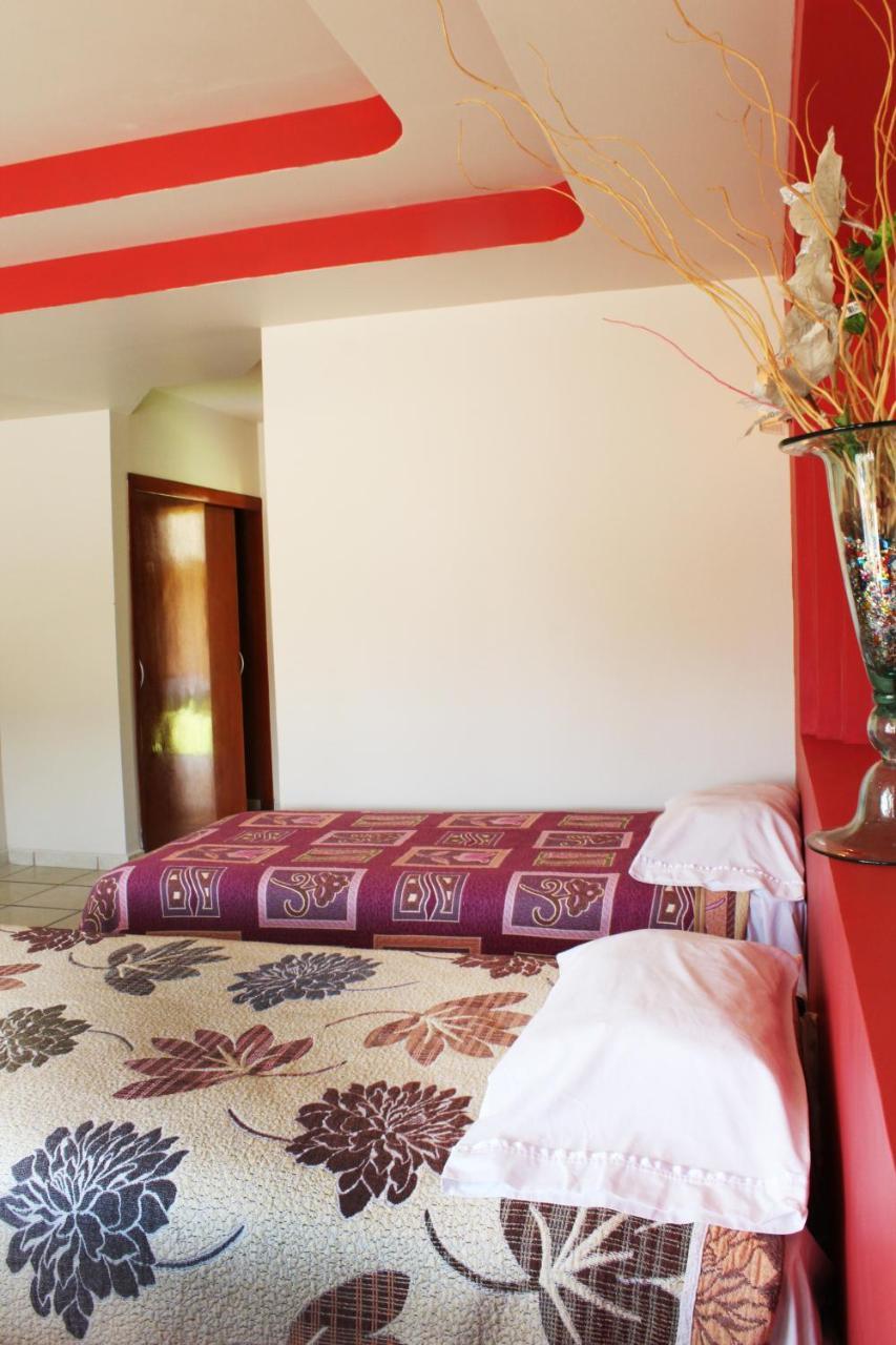 Hotel Real De Cortes Los Reyes  Eksteriør bilde