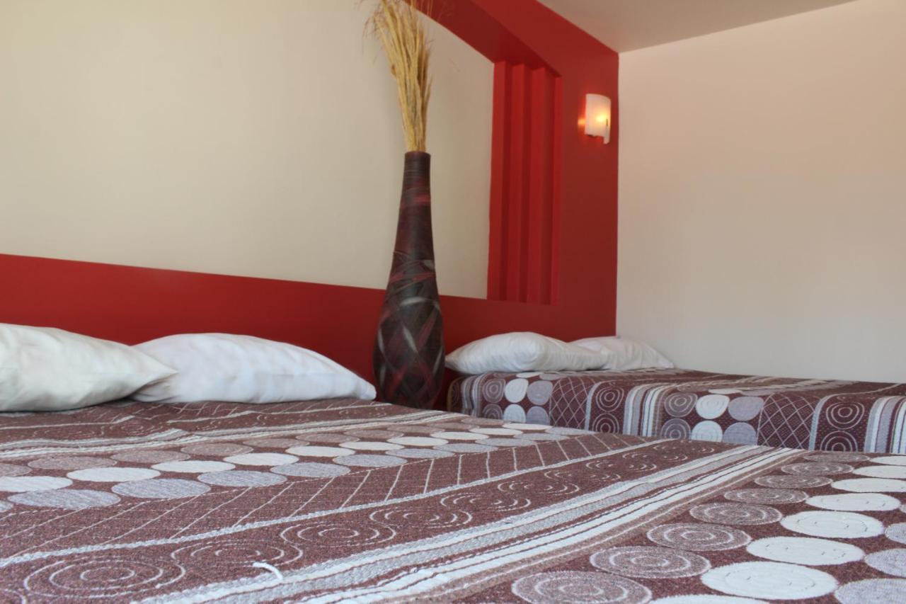 Hotel Real De Cortes Los Reyes  Eksteriør bilde